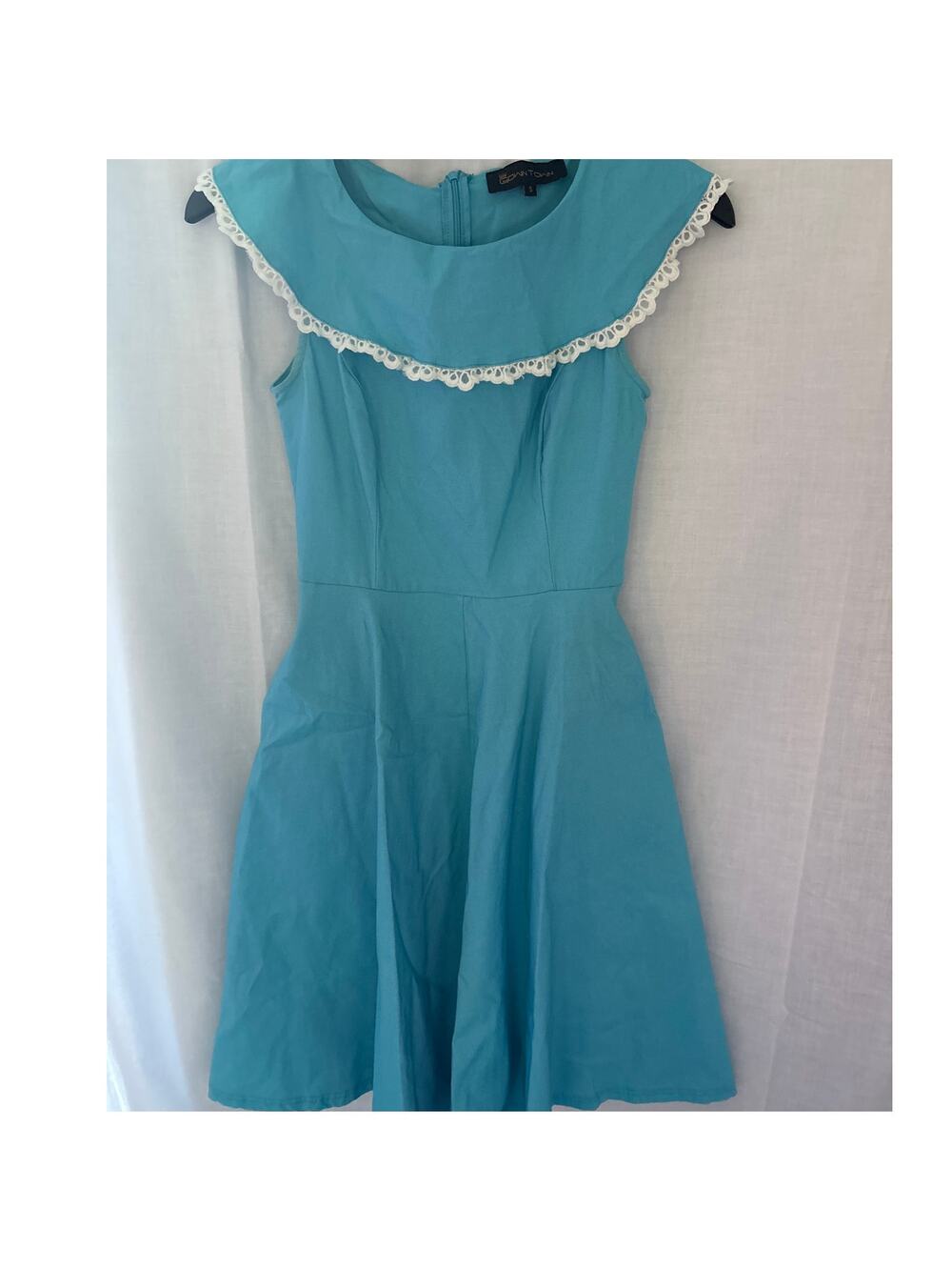 GownTown Vintage 50's Inspired Swing Dress Size Small Fitted Bodice Flared Skirt